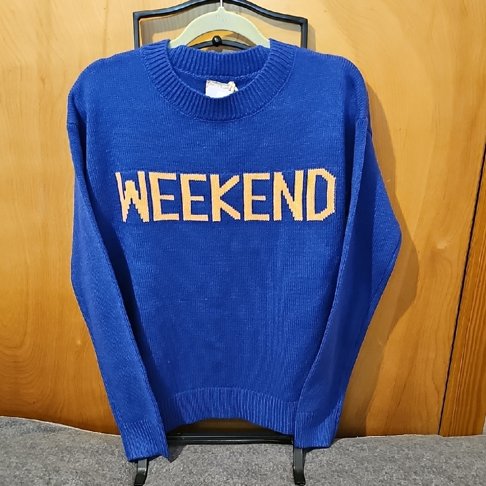 Hem & Thread Women's Blue Crewneck Sweater with Weekend Design